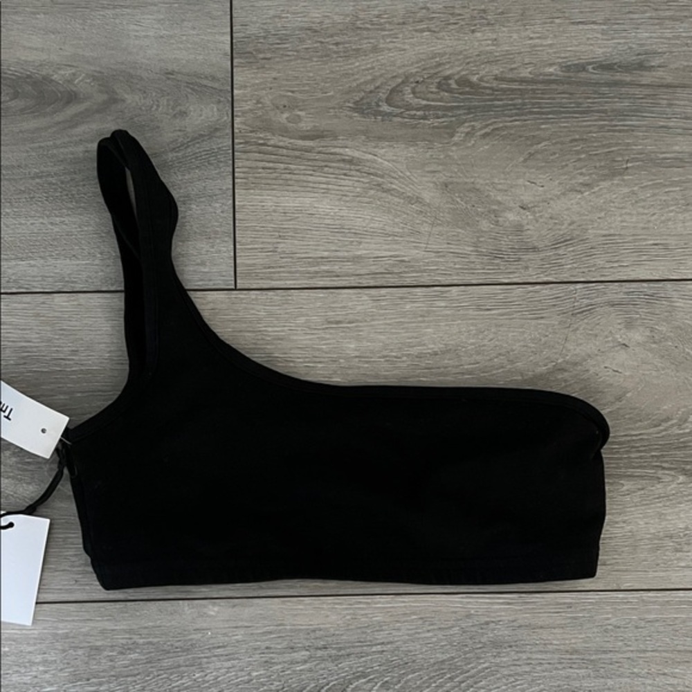 Black One-Shoulder Crop Top